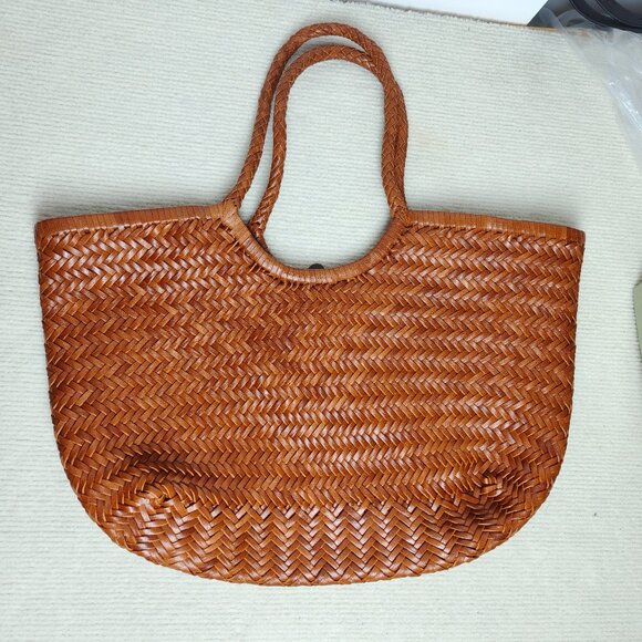 Dragon Diffusion Woven Leather Shoulder Bag | Large & Spacious - Picture 3 of 12